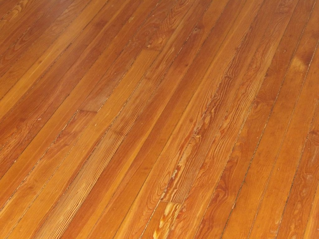 Reclaimed Heart Pine Hardwood Flooring